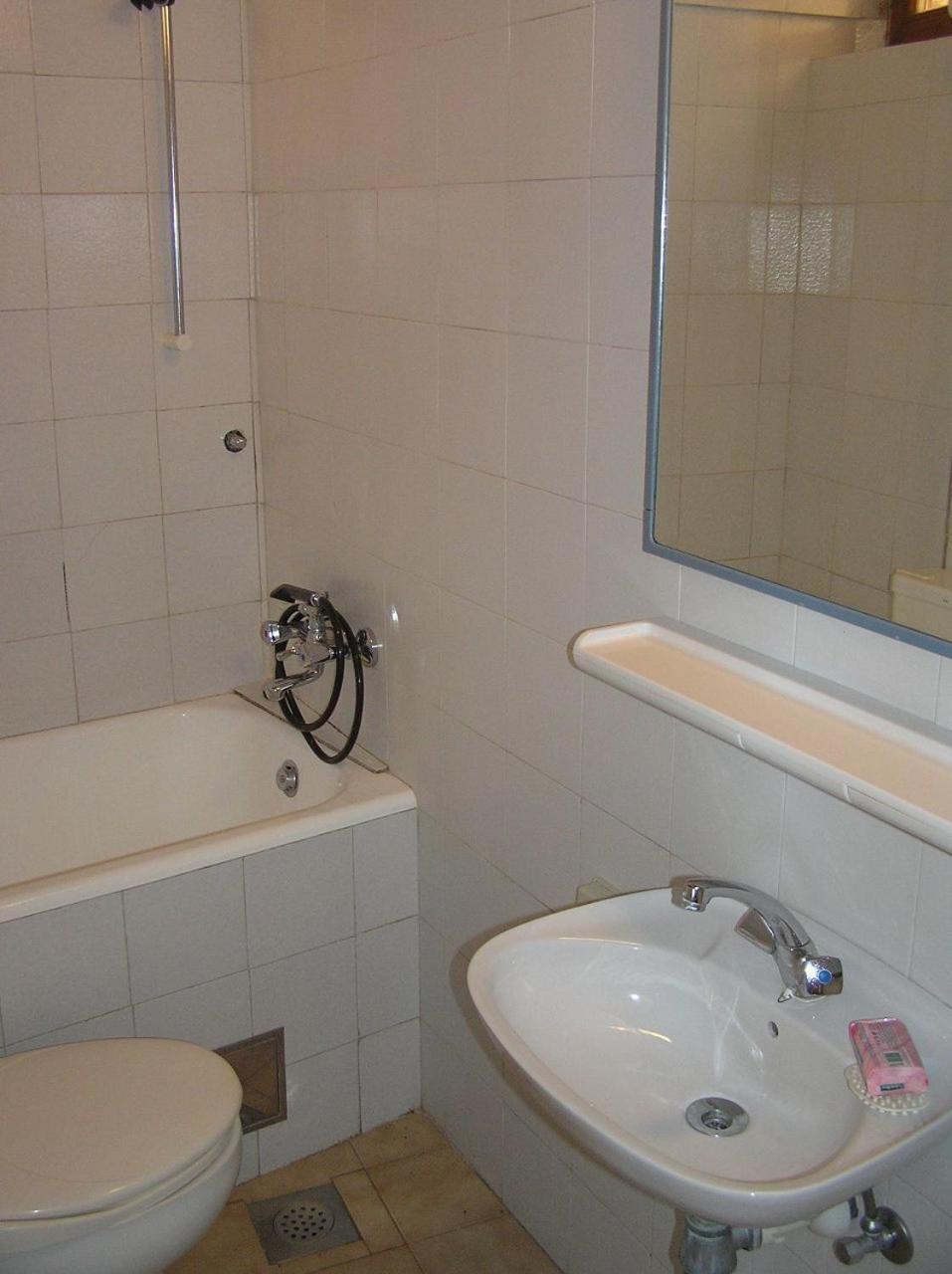 Apartments Mako พิสัก ภายนอก รูปภาพ